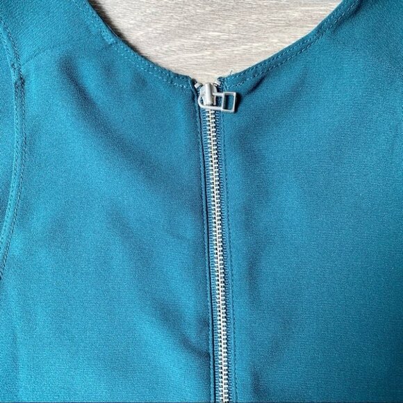 Aritzia Wilfred Sevres Blouse Tank top Sleeveless Zip Back Dark Green Size XS - Picture 9 of 16